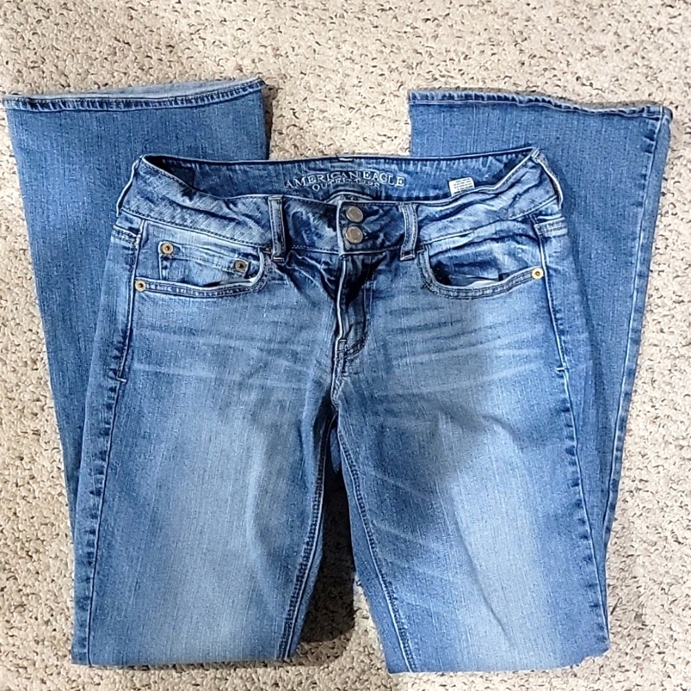 AE Jeans